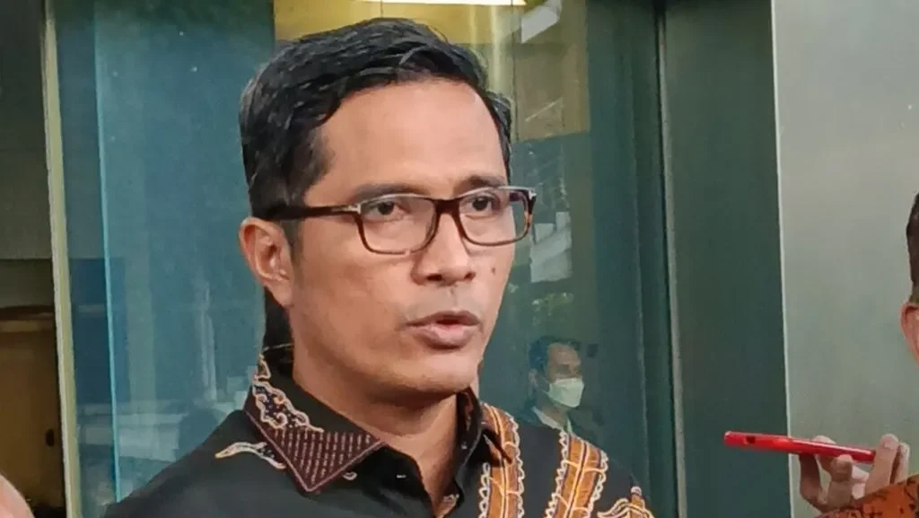 eks-jubir-kpk-ungkap-alasan-jadi-kuasa-hukum-febrie-adriansyah